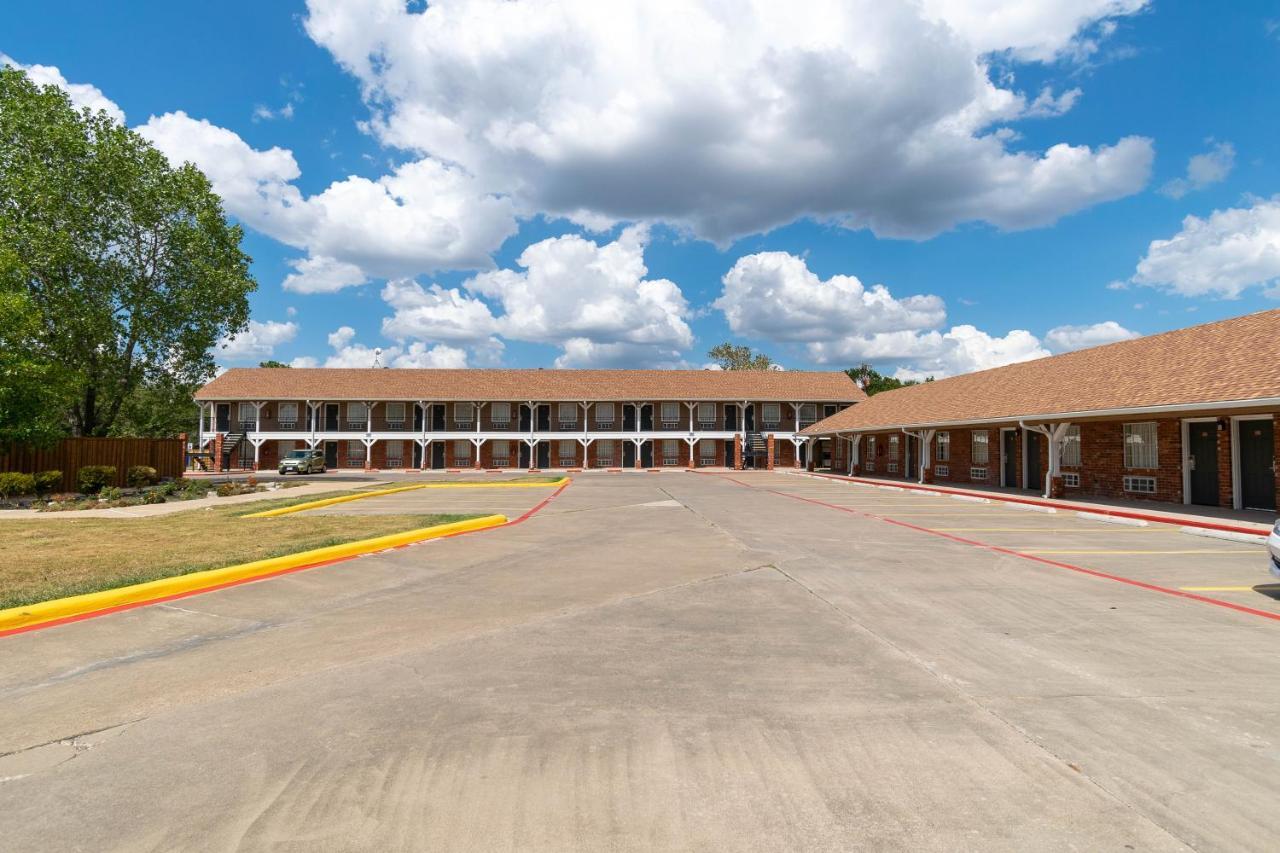 Countryside Inn Kaufman Εξωτερικό φωτογραφία